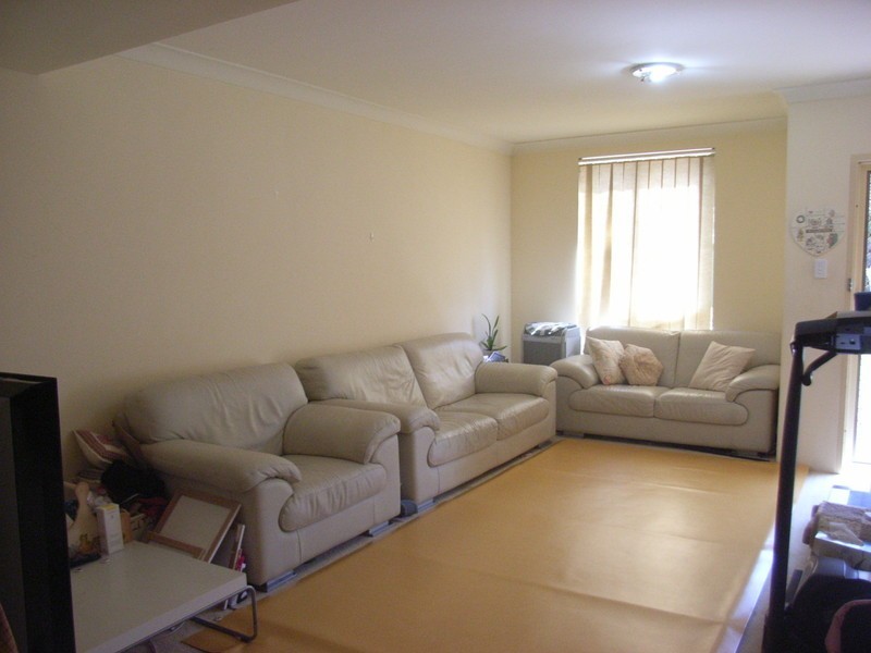 8/9-11 Elonera Street, Rydalmere NSW 2116