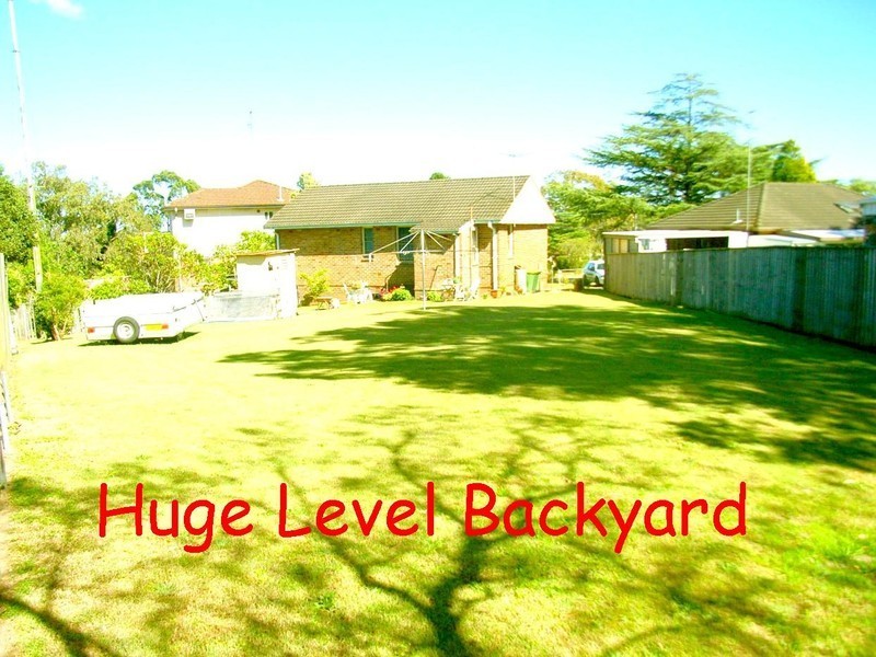 8 Carver Place, Dundas Valley NSW 2117