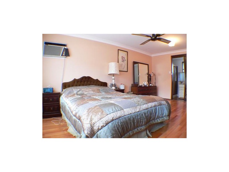 17 Tracey Ave, Carlingford NSW 2118