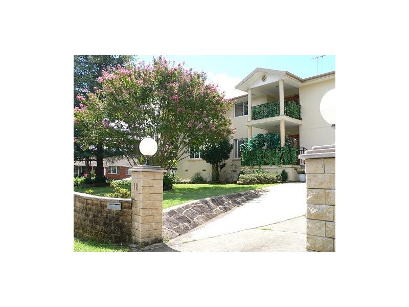 18 Dryden Ave, Carlingford NSW 2118