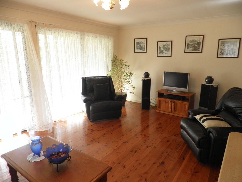 8 Gossell Grove, Carlingford NSW 2118