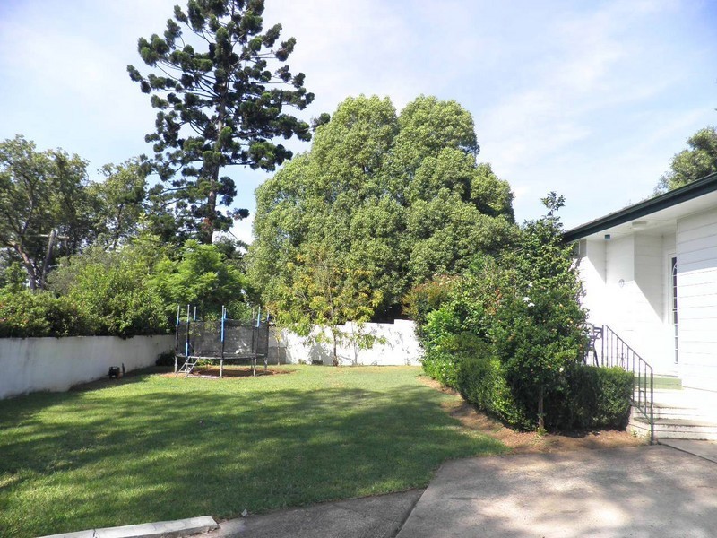 21 St Aidans Ave, Oatlands NSW 2117