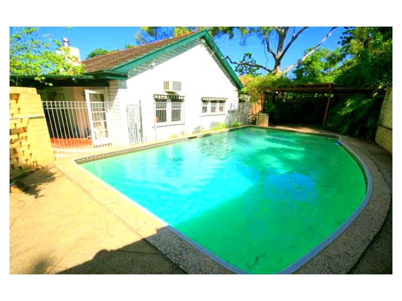 15  St Aidans, Oatlands NSW 2117