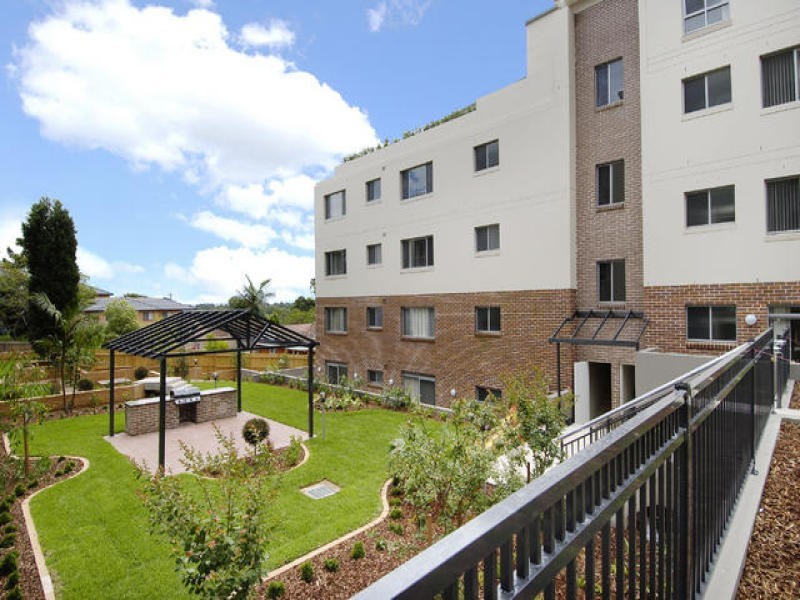 16 Post Office St, Carlingford NSW 2118