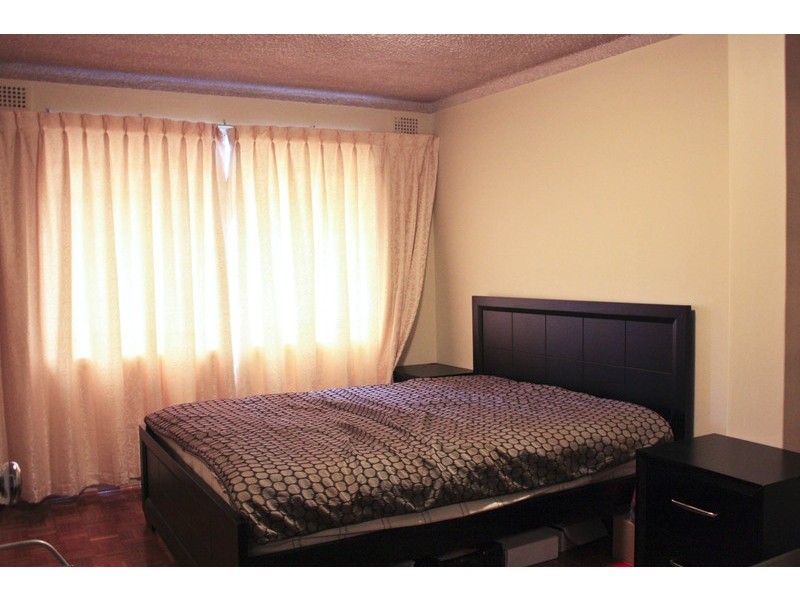 9/15 Bank St, Meadowbank NSW 2114