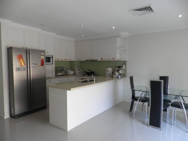 107 Adderton Road, Telopea NSW 2117