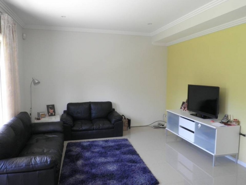 107 Adderton Road, Telopea NSW 2117