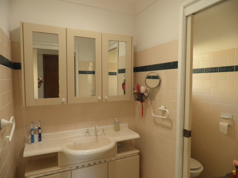 10 Pinetree Dr, Carlingford NSW 2118