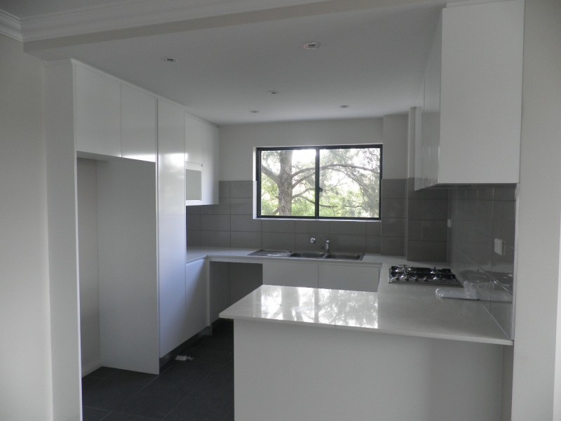 8 Boundary Rd, Carlingford NSW 2118