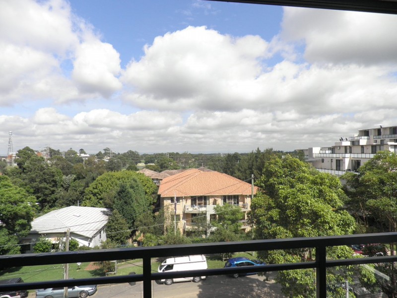 8 Boundary Rd, Carlingford NSW 2118