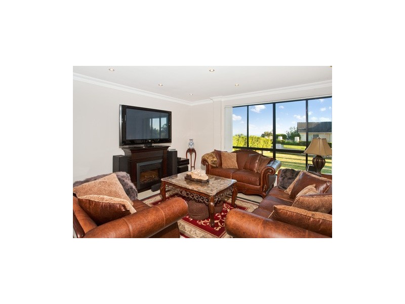 12A Melia Ct, Castle Hill NSW 2154