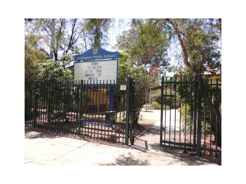 43 Farnell St, West Ryde NSW 2114