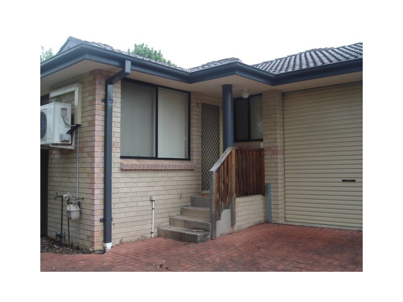 7/19 Girraween Rd., Girraween NSW 2145