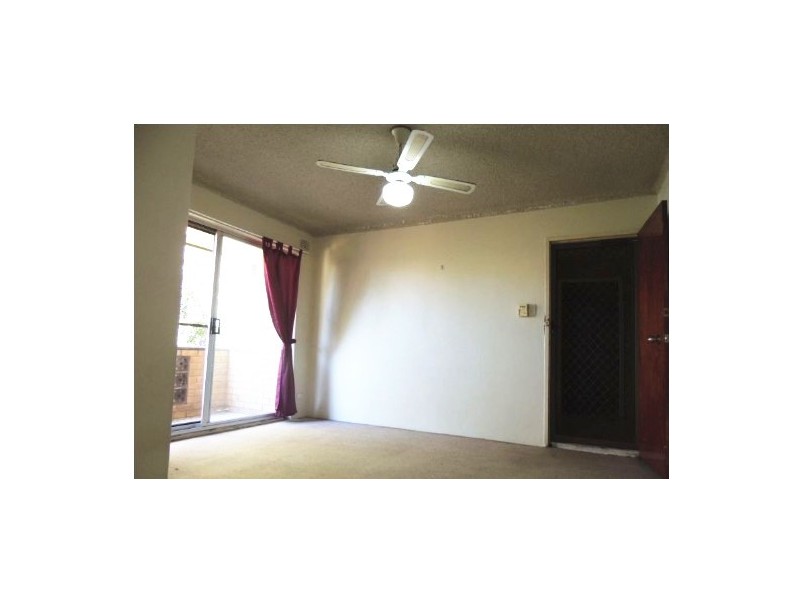 14/41-43 Calliope st, Guildford NSW 2161