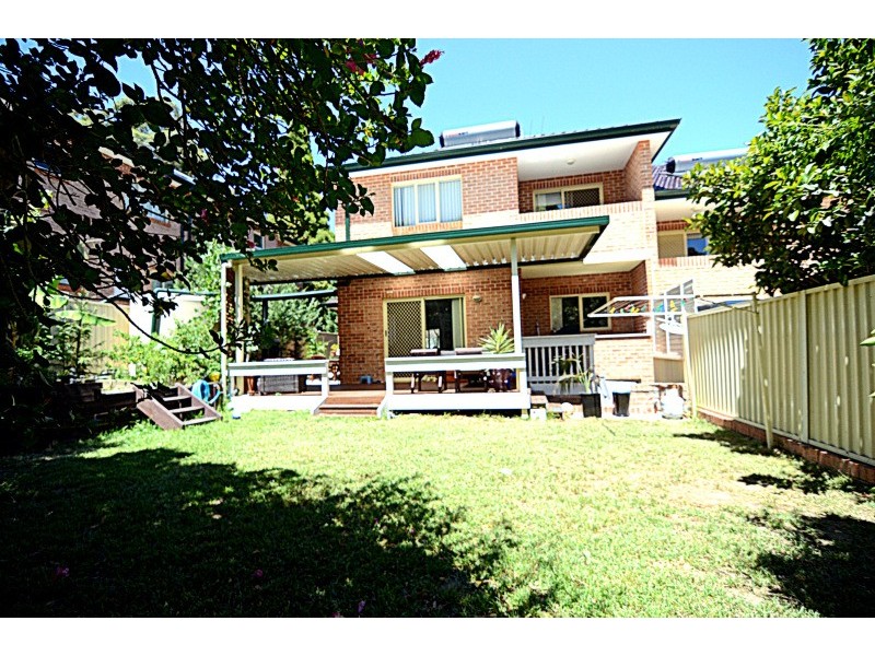 1 The Carriageway, North Rocks NSW 2151