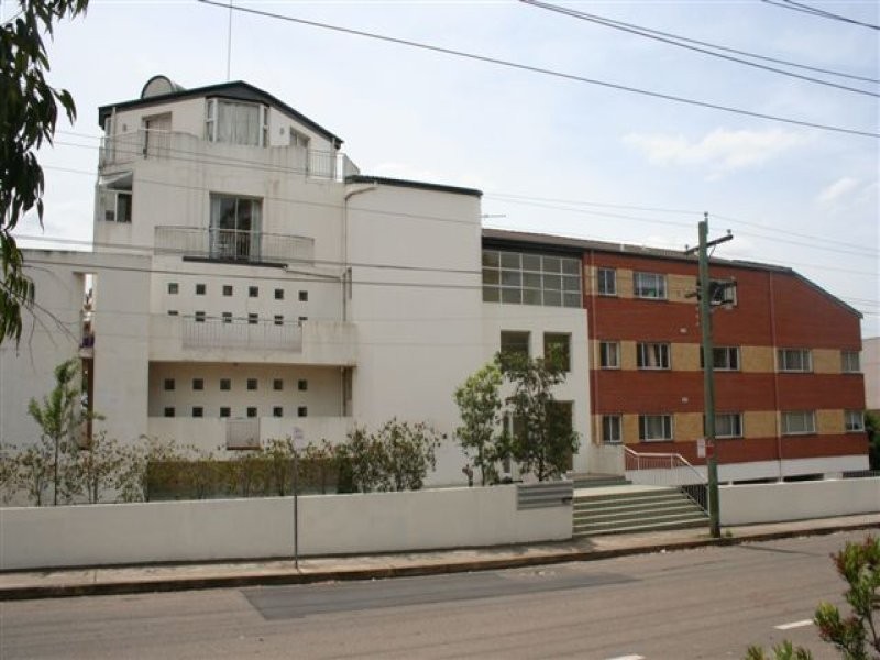 5/1-3 Lloyds Ave, Carlingford NSW 2118