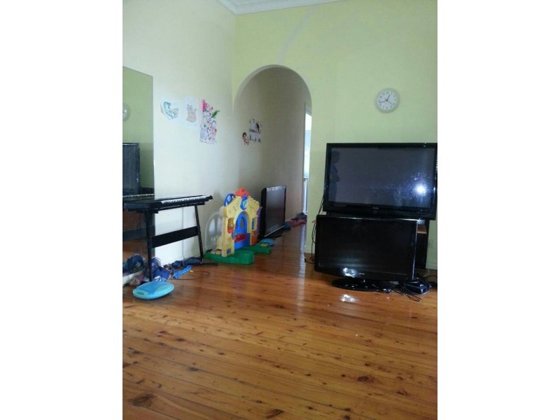 5 Woodside Ave, Blacktown NSW 2148