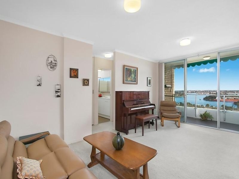 29/10 Carr St, Waverton NSW 2060