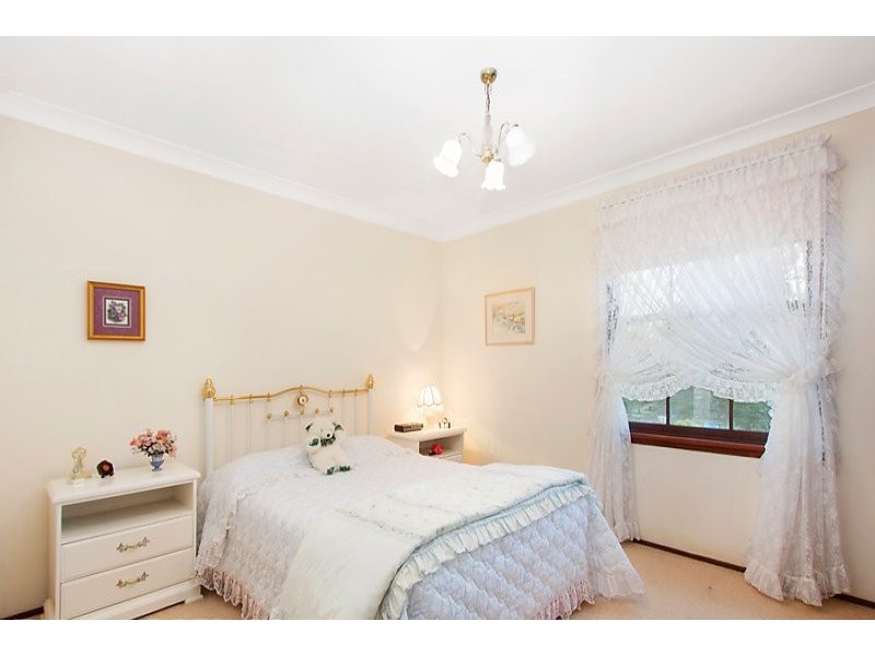 122 Parsonage Rd, Castle Hill NSW 2154