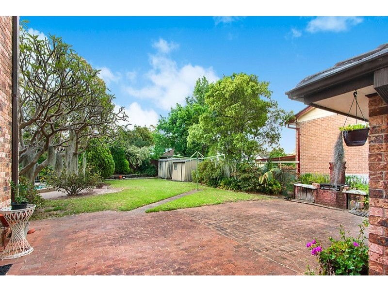 122 Parsonage Rd, Castle Hill NSW 2154