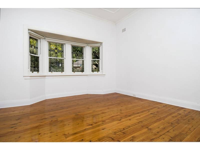 29 Beresford Ave, Chatswood NSW 2067