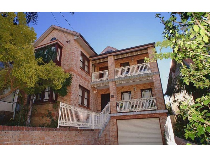 20 Lyons Rd, Drummoyne NSW 2047
