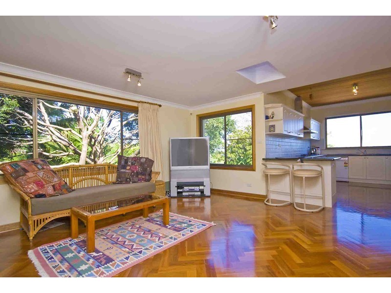 10 Lyndhurst Crescent, Hunters Hill NSW 2110