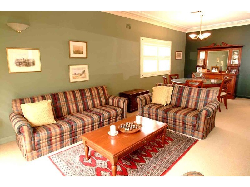 6 Centenary Avenue, Hunters Hill NSW 2110