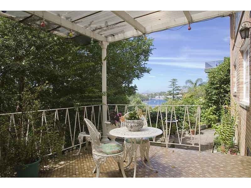 24 Vista Street, Greenwich NSW 2065