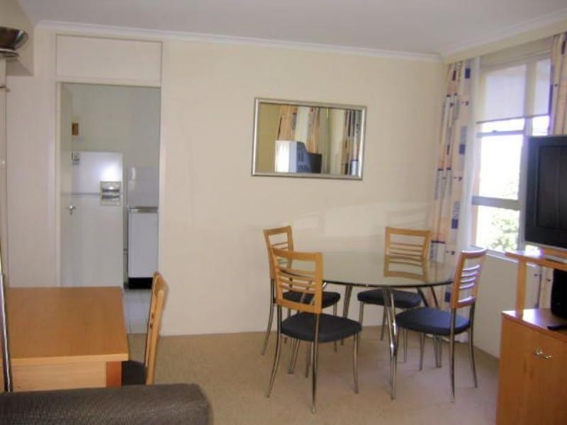 7/2A Henry Lawson Ave, Mcmahons Point NSW 2060