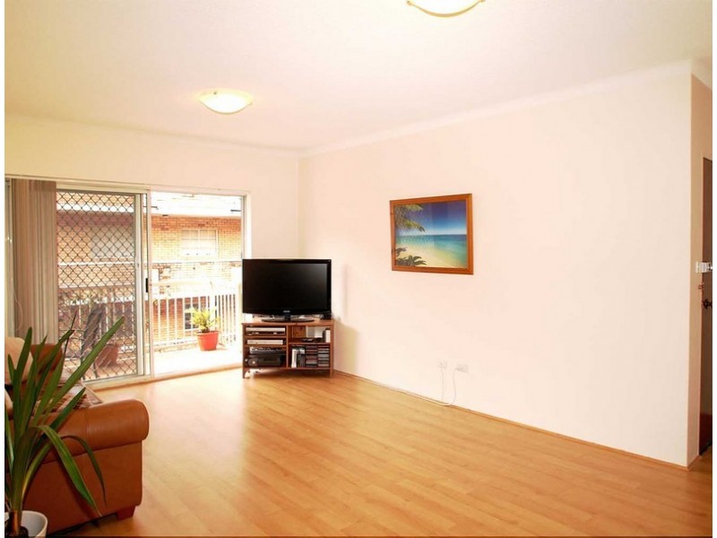 13/127 Burns Bay Road, Lane Cove NSW 2066