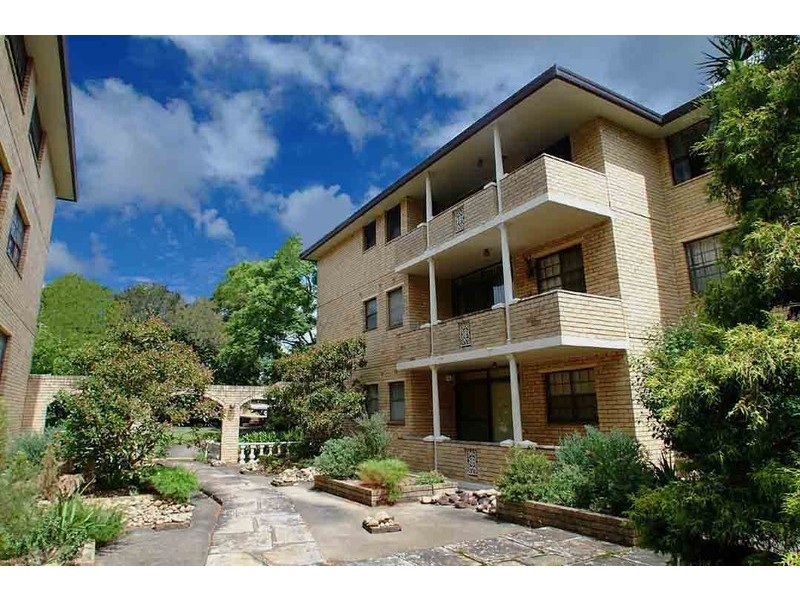 28/181-185 Pacific Highway (opposite Bayswater Rd), Roseville NSW 2069