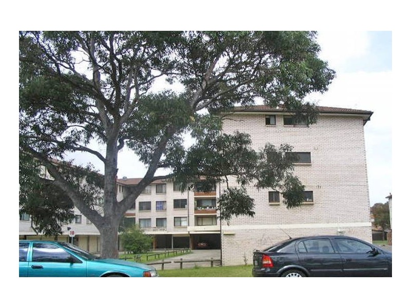 22-24 REMEMBRANCE AVENUE, Warwick Farm NSW 2170