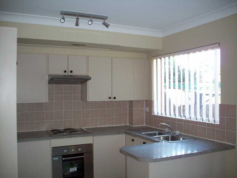 5-7 THELMA ST, Lurnea NSW 2170