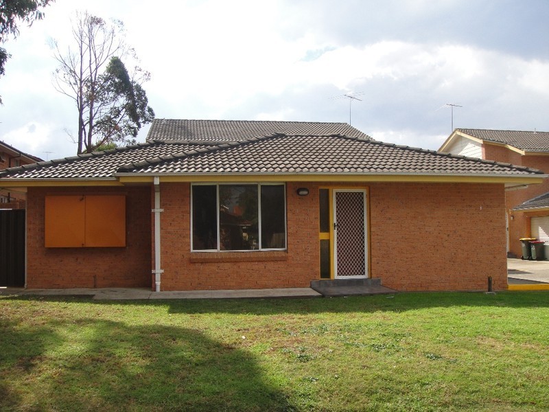 5-7 THELMA ST, Lurnea NSW 2170