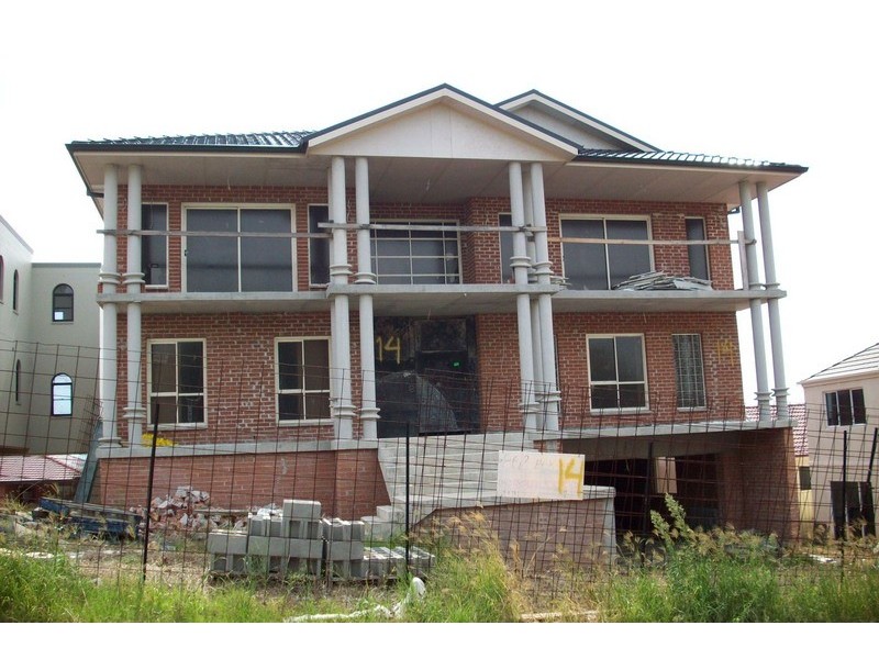 14 BOX ROAD, Casula NSW 2170