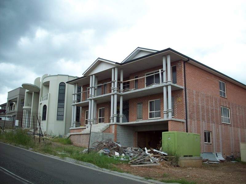 14 BOX ROAD, Casula NSW 2170