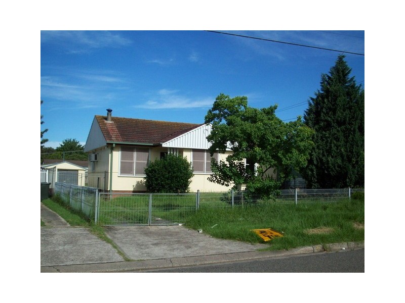 16 Hilda Avenue, Casula NSW 2170