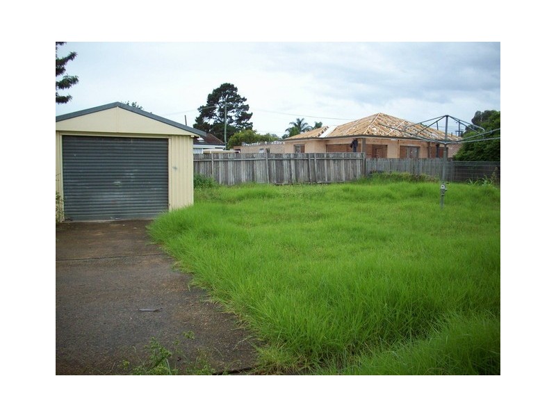 16 Hilda Avenue, Casula NSW 2170