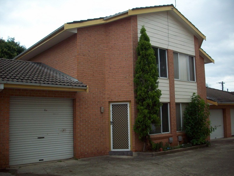12/5-7 THELMA ST, Lurnea NSW 2170