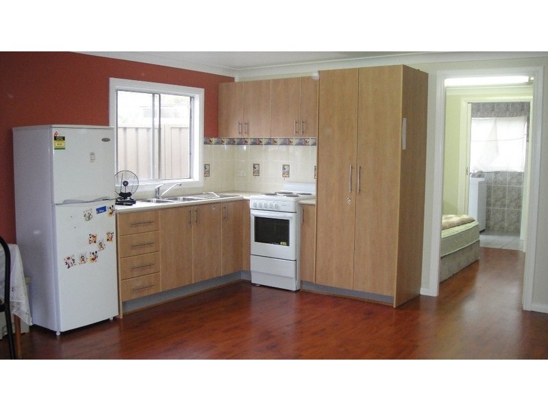 Fairfield West NSW 2165