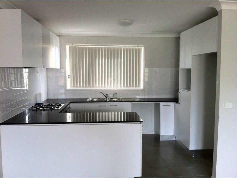 3/5 WENTON RD, Holsworthy NSW 2173