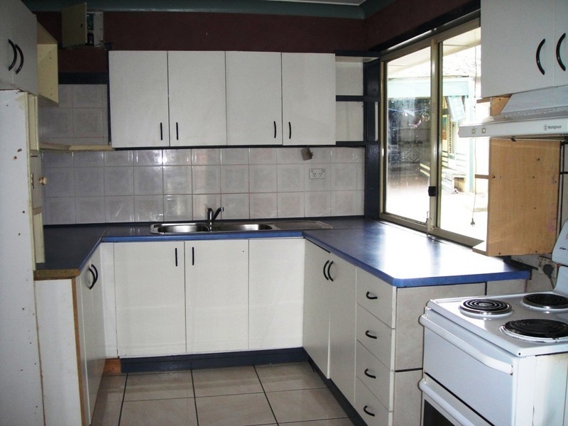 131 HILL RD, Lurnea NSW 2170