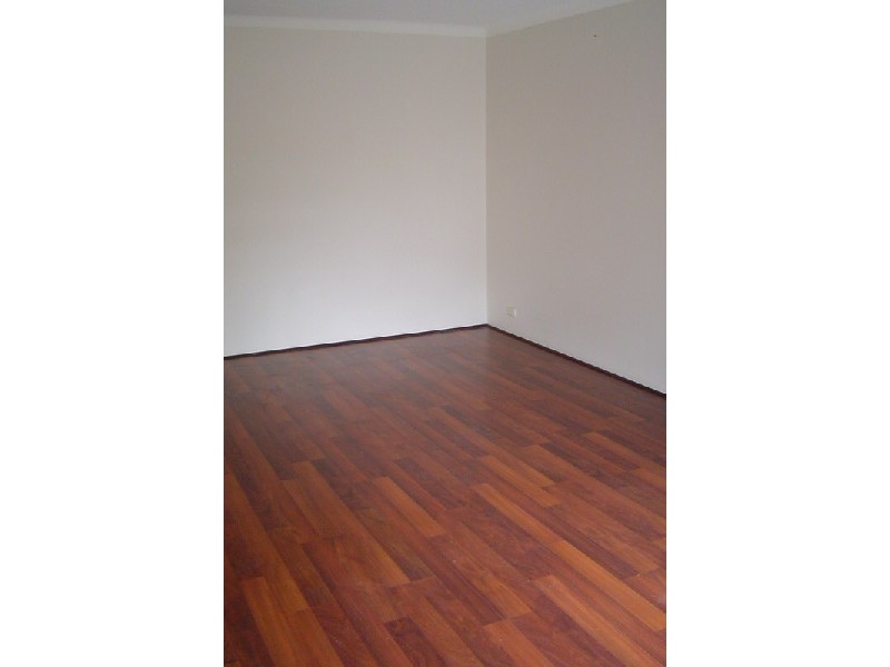 4 BEALE ST, Liverpool NSW 2170