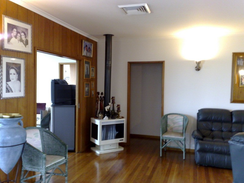 60 EDNA AVE, Mount Pritchard NSW 2170