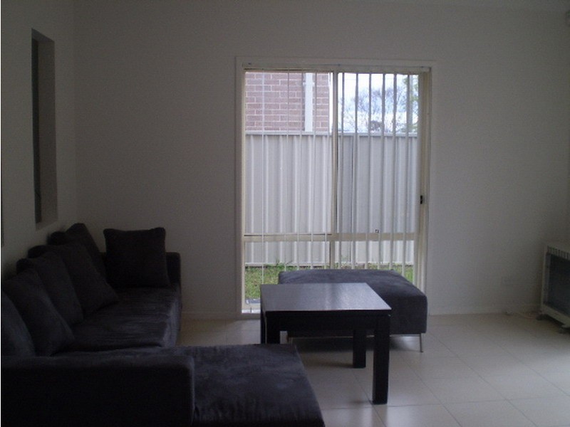 6 CARINGAL ST, Chipping Norton NSW 2170