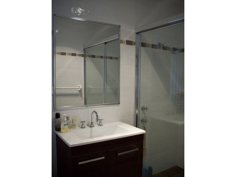 8 FIGTREE PLACE, Casula NSW 2170