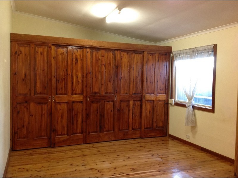 5 Thorn St, Liverpool NSW 2170