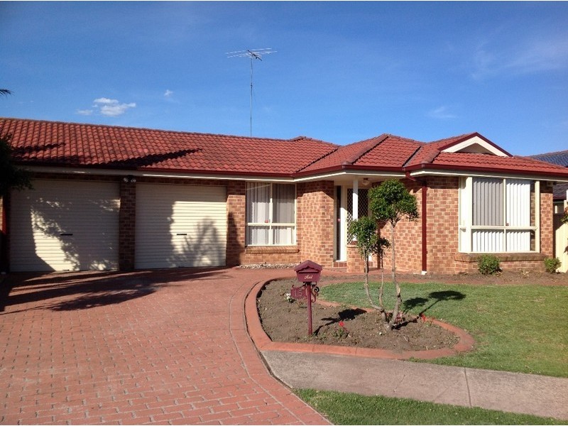 15 Corindi Cl, Hoxton Park NSW 2171