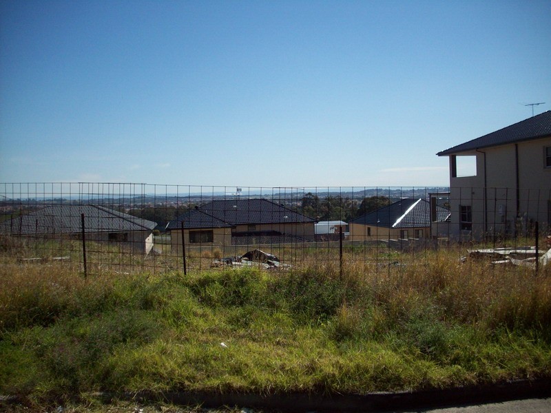 20 BOX RD, Casula NSW 2170